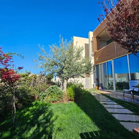 Olive Coast Ferienhaus *